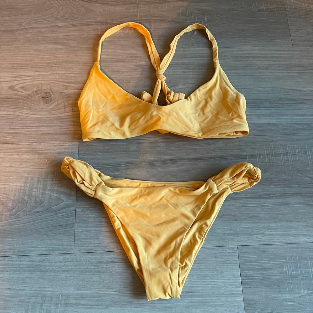 Frankies Bikinis SET